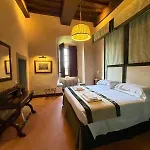 Castello Di Hotel