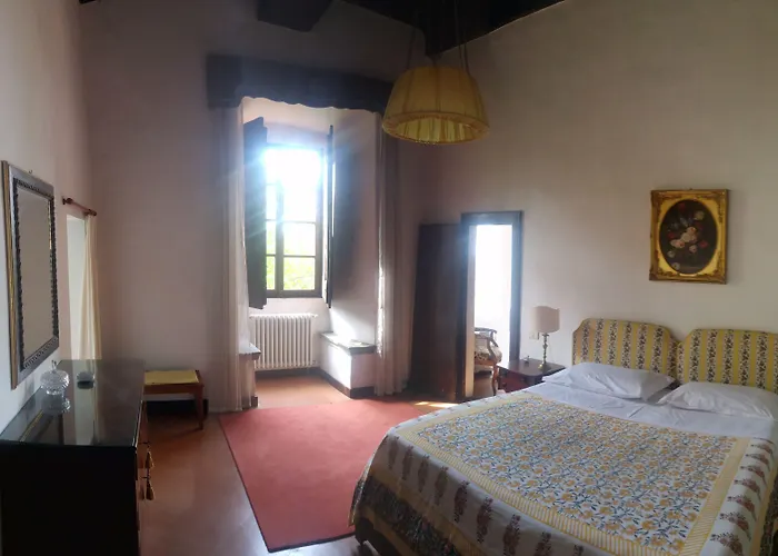 Otel Castello Di 3*