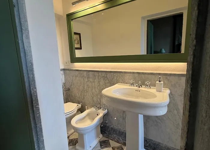 Otel Castello Di 3*