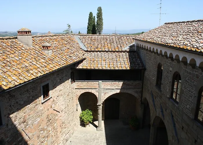 Otel Castello Di 3*